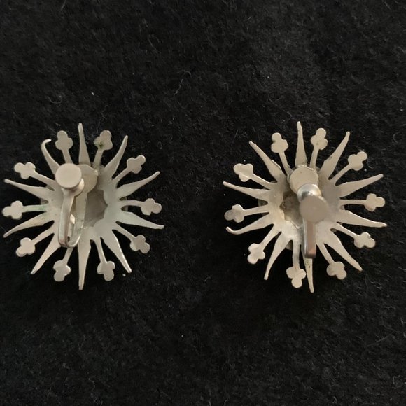 Vintage Silver-Tone Screw Back ‘Atomic Burst’ Earrings 1 3/4" Diameter - Picture 2 of 6